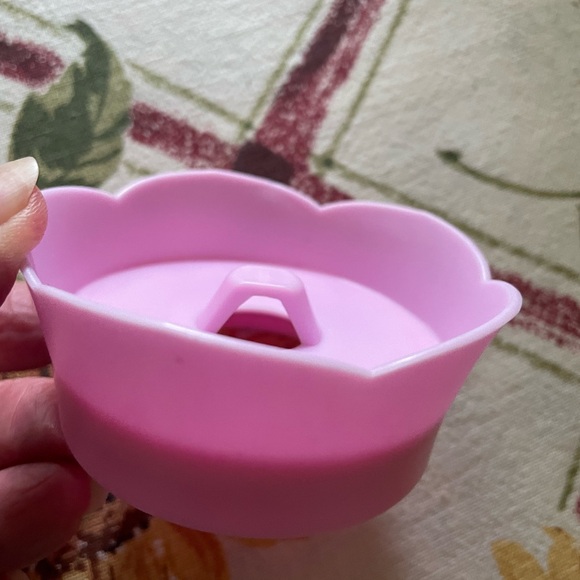 EUC Hummingbird Feeder - Picture 4 of 4